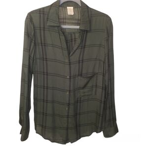 Bella Ella Boutique Green & Black Plaid Long Sleeve Button Down Collar Top Small